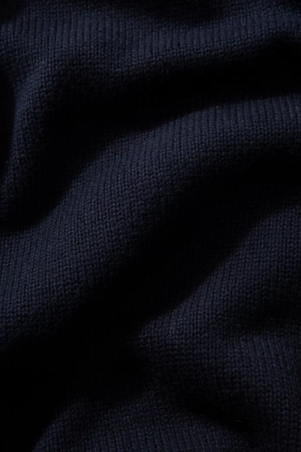 WALKINGDOGSWEATER NAVY D x jpg