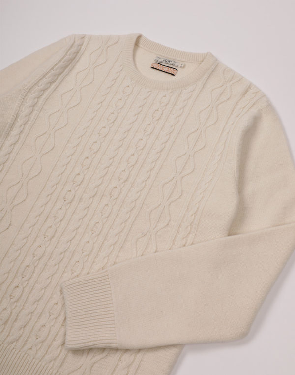 pull yato ecru Olow