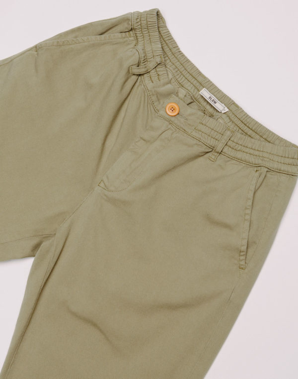 PANTALON CHINO OLIVE