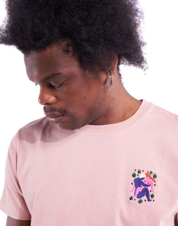t shirt carino